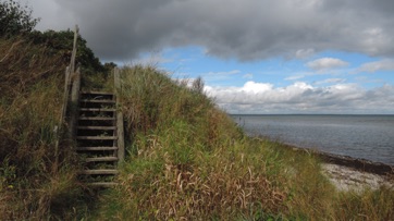 VED STRANDEN - LYSTRUP STRAND, trappen mod øst for enden af Ved Stranden VED STRANDEN - LYSTRUP STRAND, trappen mod øst for enden af Ved Stranden